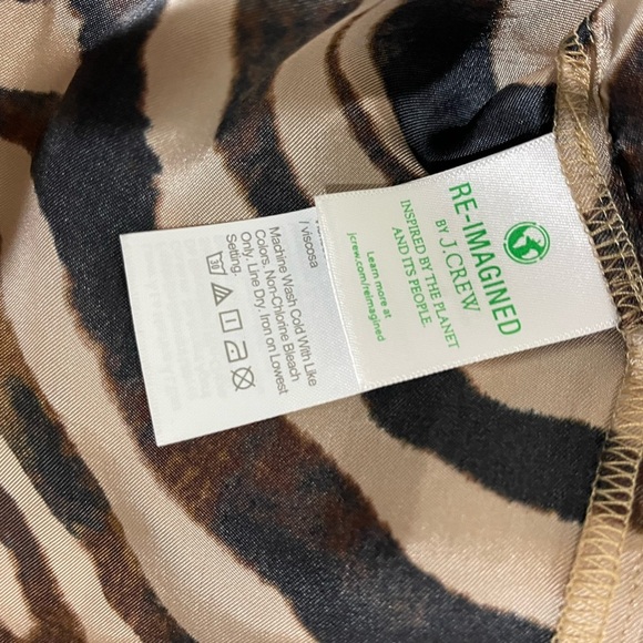 J.Crew new with tags size large drapery top - Picture 2 of 8